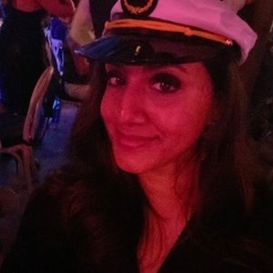 Meet your Posher, Varshana